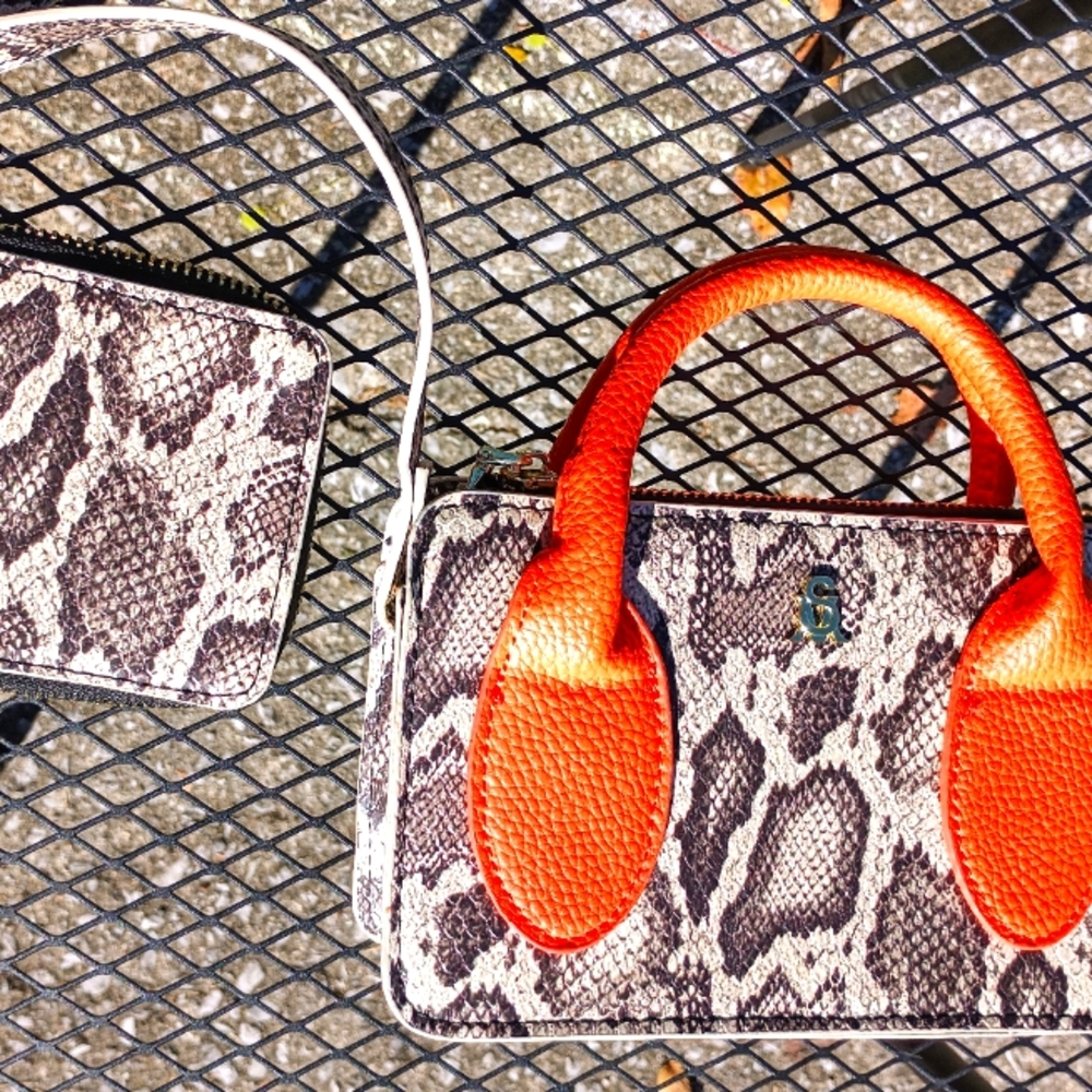 Steve Madden crossbody purse